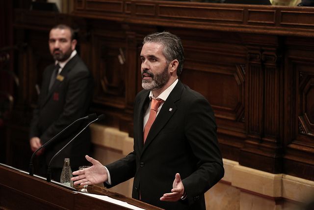 El Parlament aborda la posible facturacin inflada a pacientes extranjeros