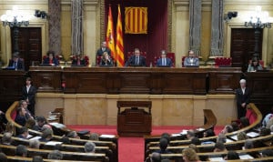 El Parlament exige al Gobierno el traspaso de los equipamientos sanitarios