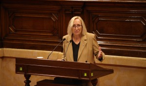 El Parlament insta al Estado a incrementar las plazas MIR en Cataluña