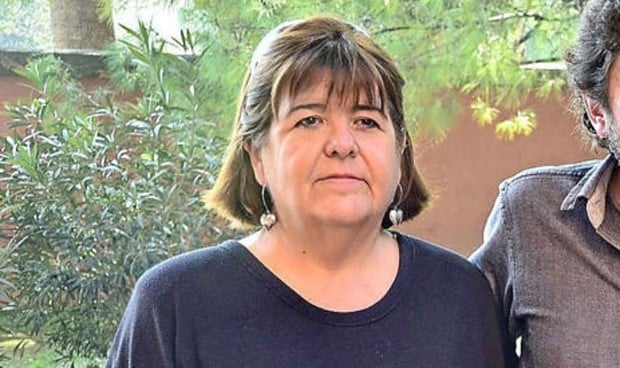 El Parlamento pide al Gobierno central que recupere la sanidad universal