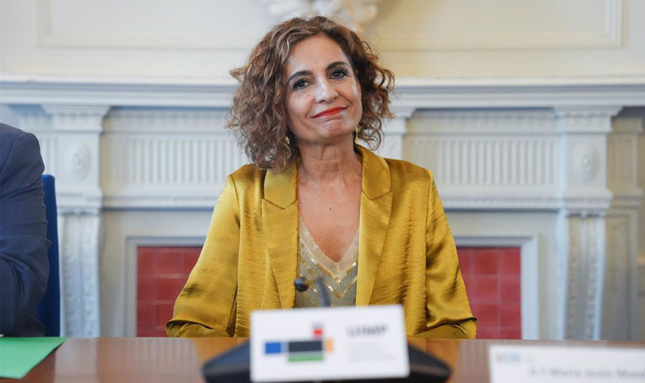 La ministra de Hacienda, María Jesús Montero, responsable de las entregas a cuenta para la sanidad. 