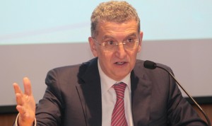 El PP a Celaya: ¿Por qué el aragonés recibe su informe médico en catalán?