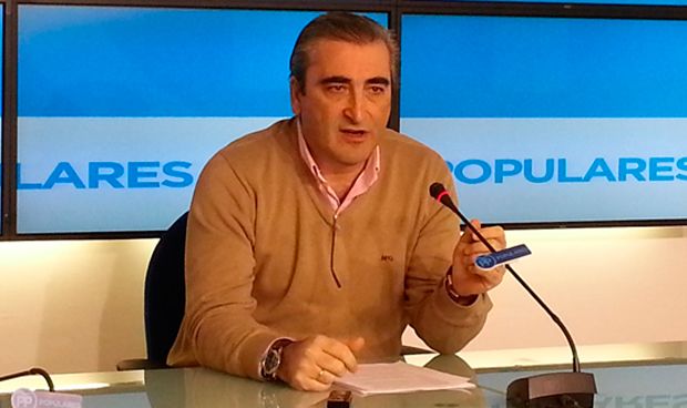 El PP critica el "abandono" que Del Busto mantiene en el Hospital de Jarrio