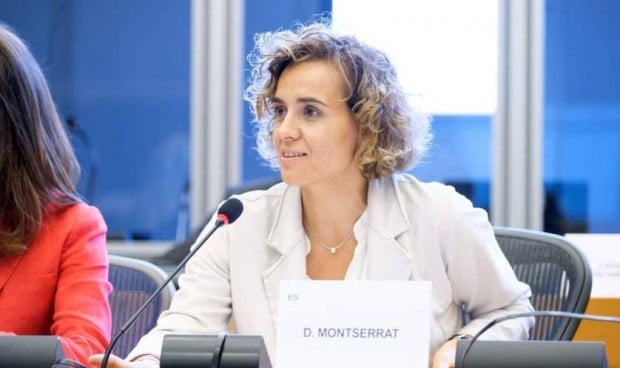Dolors Montserrat ha reivindicado la necesidad de reducir el tiempo de aprobación de nuevos medicamentos en España