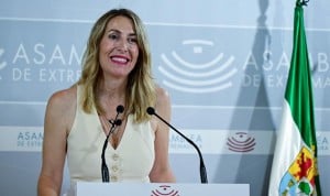María Guardiola, presidenta del PP en Extremadura, se adjudica el Gobierno de la sanidad extremeña.