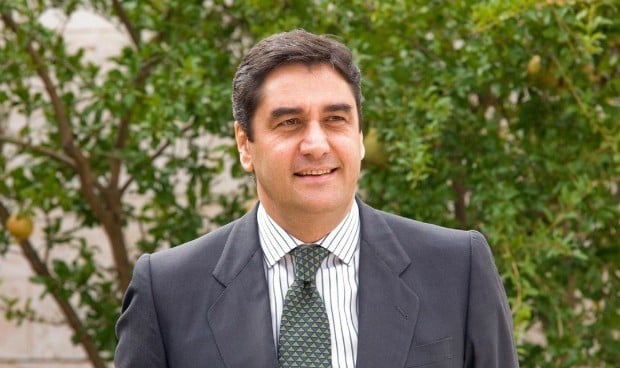 El PP lleva al Congreso un plan que renueve la tecnología del SNS sin deuda