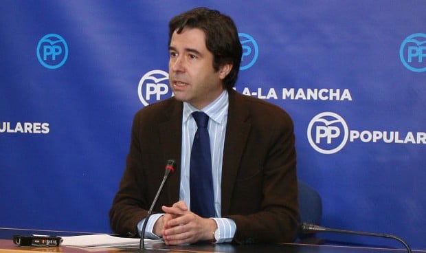 El PP responsabiliza a Page de la eliminación del convenio con Madrid