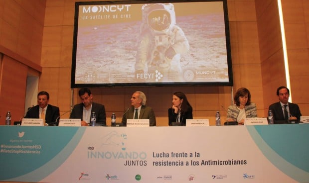 El Premio Innovando Juntos "es un ejemplo de colaboración público-privada"