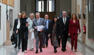  El conselleiro de Sanidade, Antonio Gómez Caamaño, acompañado de su equipo. 