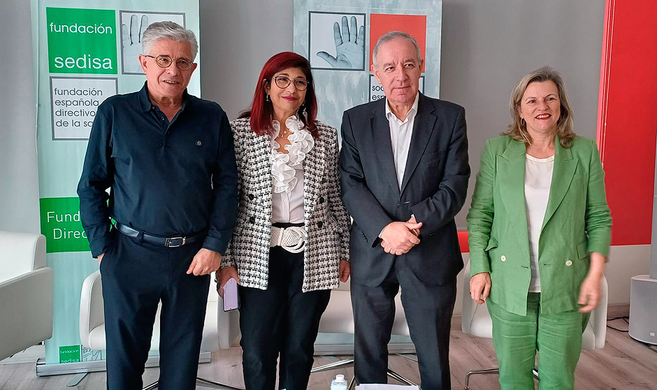 Los dirigentes de Sedisa presentan el primer sistema de certificación directiva.