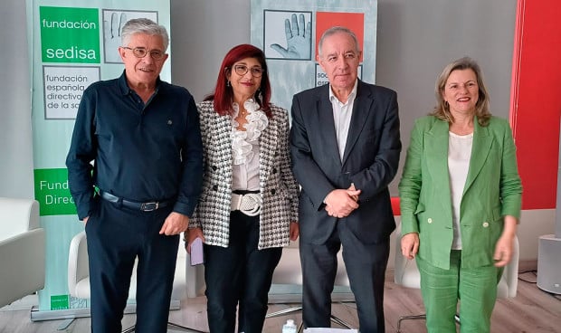 Los dirigentes de Sedisa presentan el primer sistema de certificación directiva.