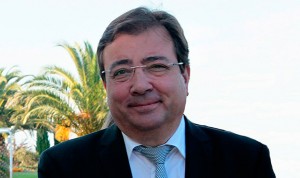 El PSOE propone al médico Fernández Vara como vicepresidente del Senado