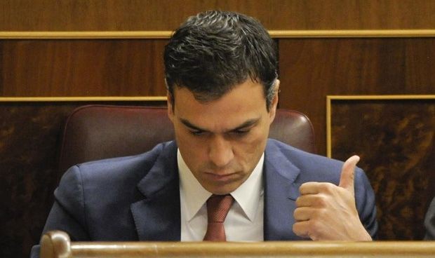 El PSOE rescata su ley de eutanasia sin cambios en el papel del médico