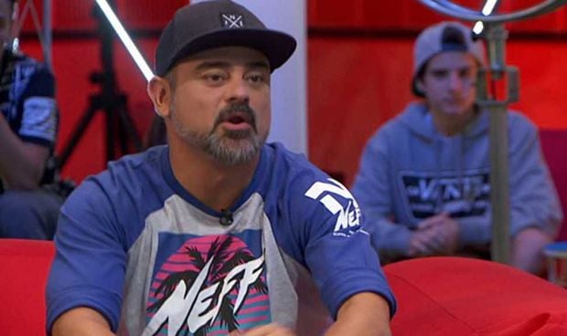 El rapero Nach lleva el mensaje antivacunas y de las pseudoterapias a TVE