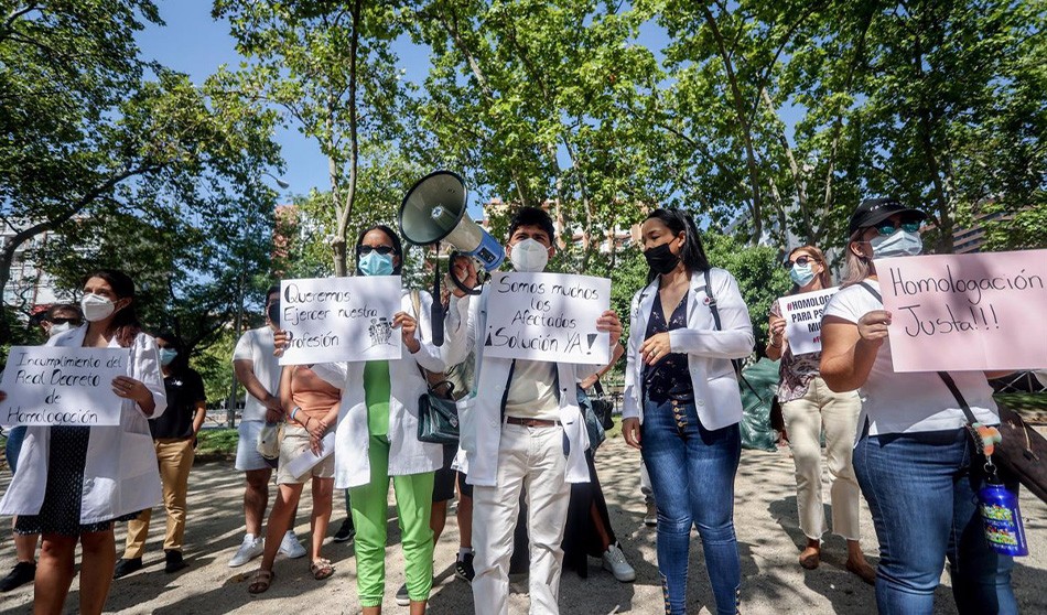 El retraso de equivalencias calienta otra protesta de homologaciones