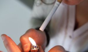 El riesgo de cáncer de pulmón disminuye rápidamente tras dejar de fumar