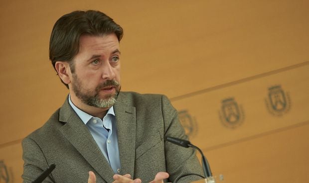 El SCS lanza un programa de incentivos para captar médicos especialistas