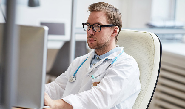 El sector sanitario, principal víctima de ciberataques en España en 2024