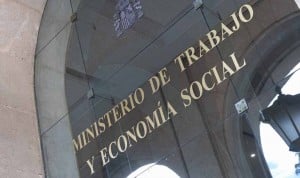 El sector sociosanitario entra en el 'Top 10' de áreas con más despidos 