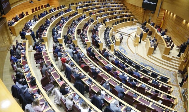 El Senado aprueba la reforma que subirá 900 euros las pensiones médicas