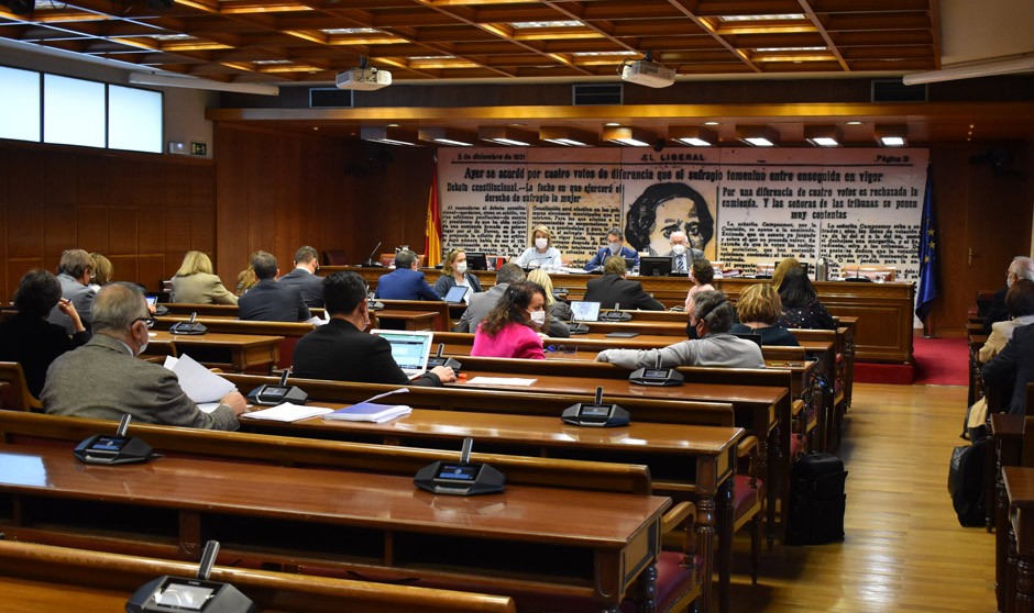 El Senado rechaza limitar a 4 años los interinos en sanidad