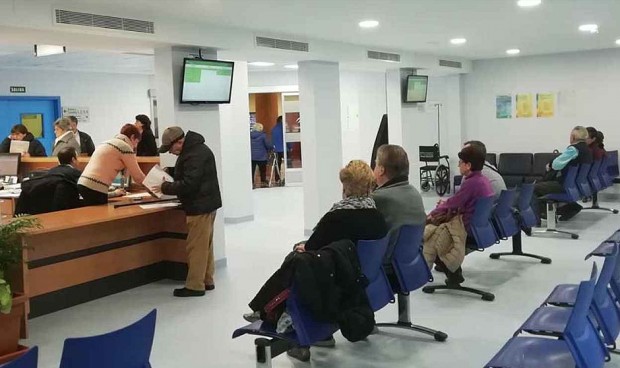 El Sermas reduce a 46 los días de espera para operarse, 9 menos que en 2023