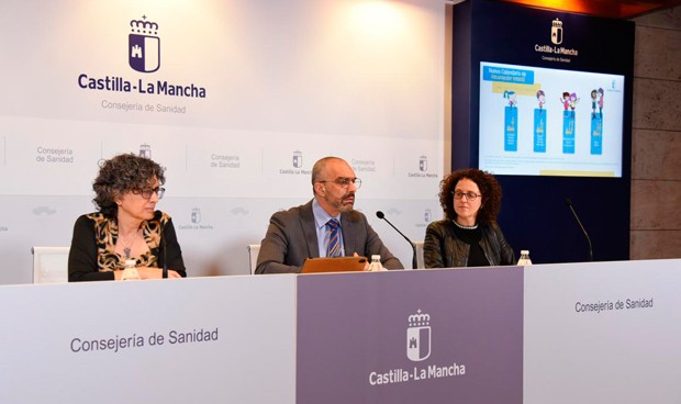 El Sescam suma al calendario vacunal infantil la tetravalente meningocócica