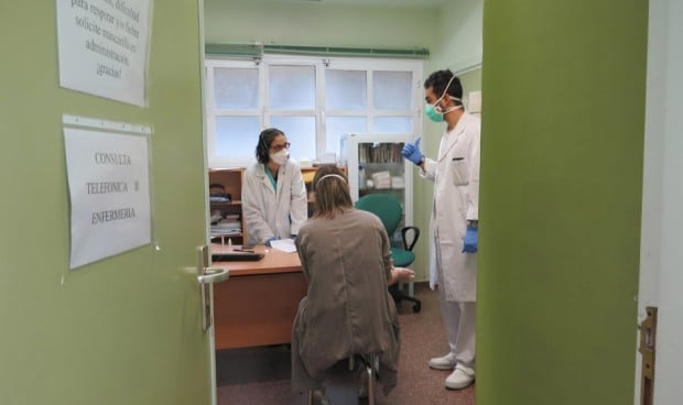 El Servicio de Salud del Principado de Asturias y los sindicatos acuerdan la reorganización y mejora de la Atención Primaria