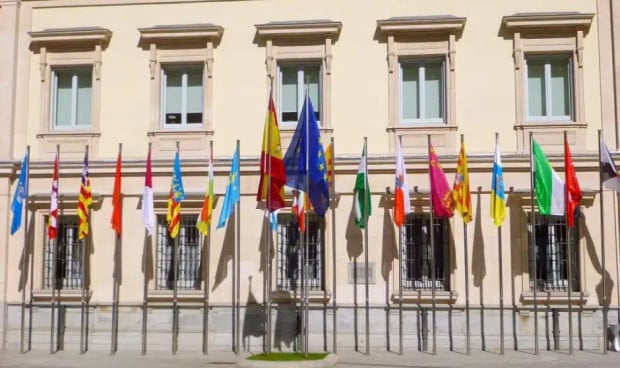 El SNS, eje del bienestar en los mensajes autonómicos al cierre de año