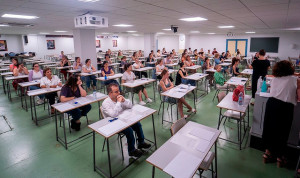 El título de inglés acerca a una plaza fija a 128 farmacéuticos estatales