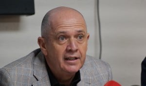  Gabriel del Pozo, secretario general de CESM, pide traslado con plaza a familiares de médicos.