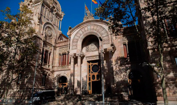 El TSJ de Cataluña se declara no competente para resolver un recurso contra la autorización de la eutanasia.