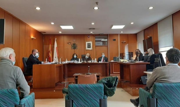 Audiencia Provincial de Cantabria ratifica la inhabilitación de dos exaltos cargos de la Sanidad de Cantabria; Francisco Javier González y Alejandro Rojo.