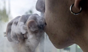 El vapeo se dispara en los adolescentes españoles y supera la media europea