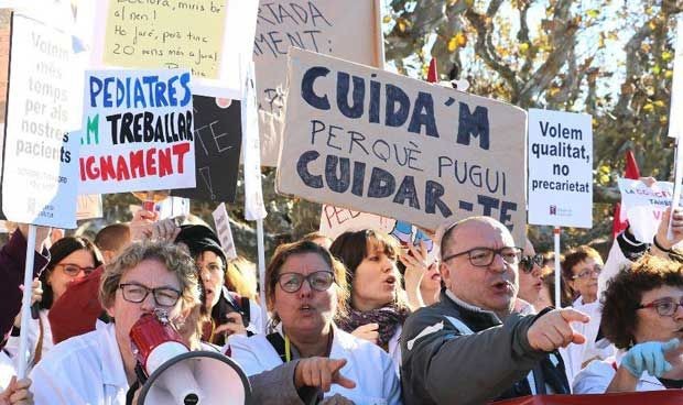 El verano fractura una huelga en la sanidad catalana