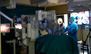 El Virgen del Rocío usará por primera vez el robot Da Vinci en cáncer renal