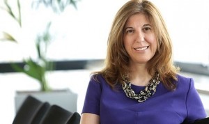 Elcin Barker, nueva CEO del Grupo Menarini