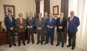 Emilio García de la Torre, nuevo presidente de los médicos andaluces