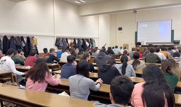 En estas facultades, hacer Medicina y tener trabajo al acabar son sinónimos