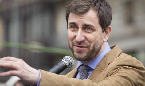 Enfado de los sindicatos ante la cerrazón separatista de Comín