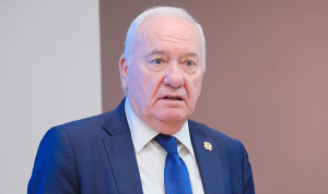 Enfermería actualiza su guía de vacunación con la inclusión del VRS y el herpes zóster