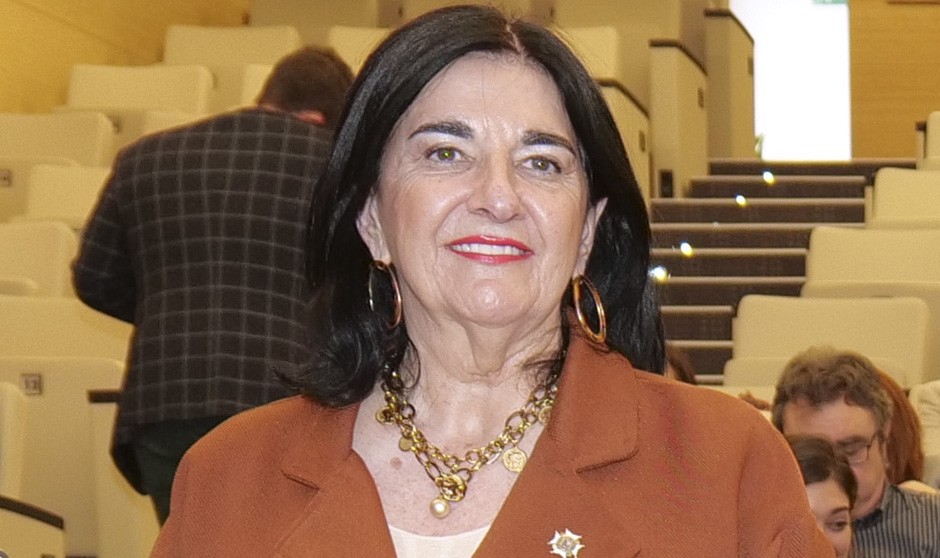  Raquel Rodríguez Llanos, vicepresidenta I del Consejo General de Enfermería, habla sobre la implicación de la organización en el 8M y las reivindicaciones en pro de la eliminación de lastres machistas en la profesión.