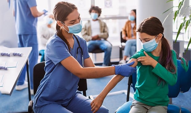 Enfermería lidera el ranking de presencia de alumnas mujeres