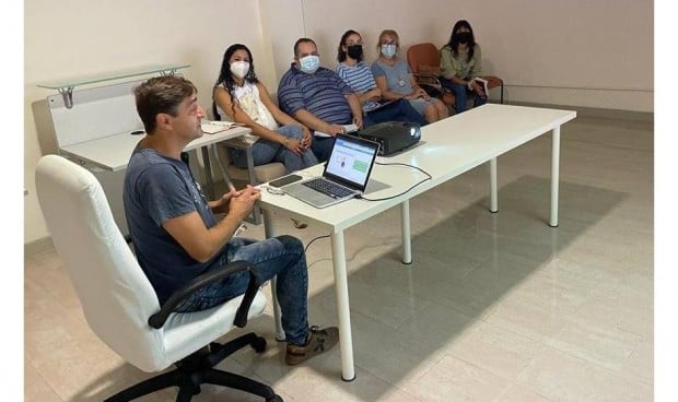 Enfermeros de La Palma se unen a un trabajo sobre el impacto del volcán