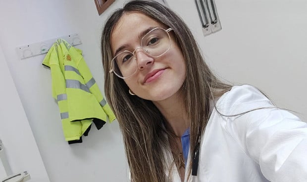 Entrar a Medicina desde Enfermería: "El cambio es duro, se exige mucho más"