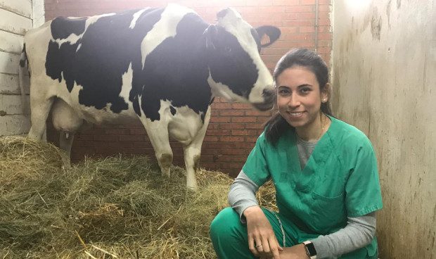 Beatriz Monsalve tiene una larga trayectoria en el sector sanitario y entró a Medicina por la vía de titulados universitarios.