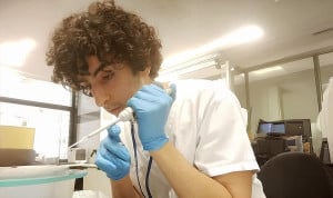 Entrar a Medicina tras 5 PAU y dos FP: la historia de Álvaro Vega.