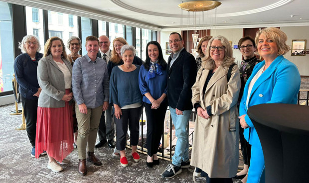 El CGE traslada su preocupación por la escasez de enfermeras y la movilidad en las principales citas internacionales de la Enfermería