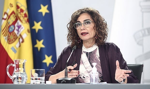 España amplía restricciones para viajeros de zonas con variantes Covid
