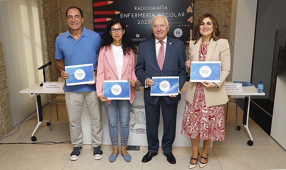 José Canales, director de la Escuela IDEO y Guadalupe Fontán, Florentino Pérez Raya y Tamara Domingo, del CGE.